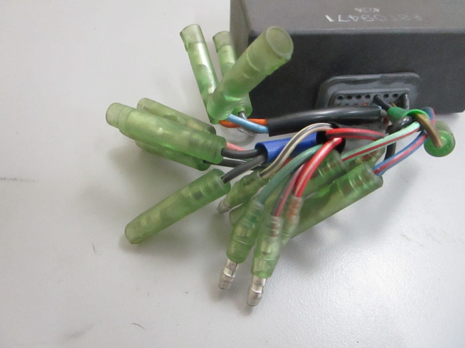 *NEW OEM* 0820 Suzuki CDI Unit 32900-94700