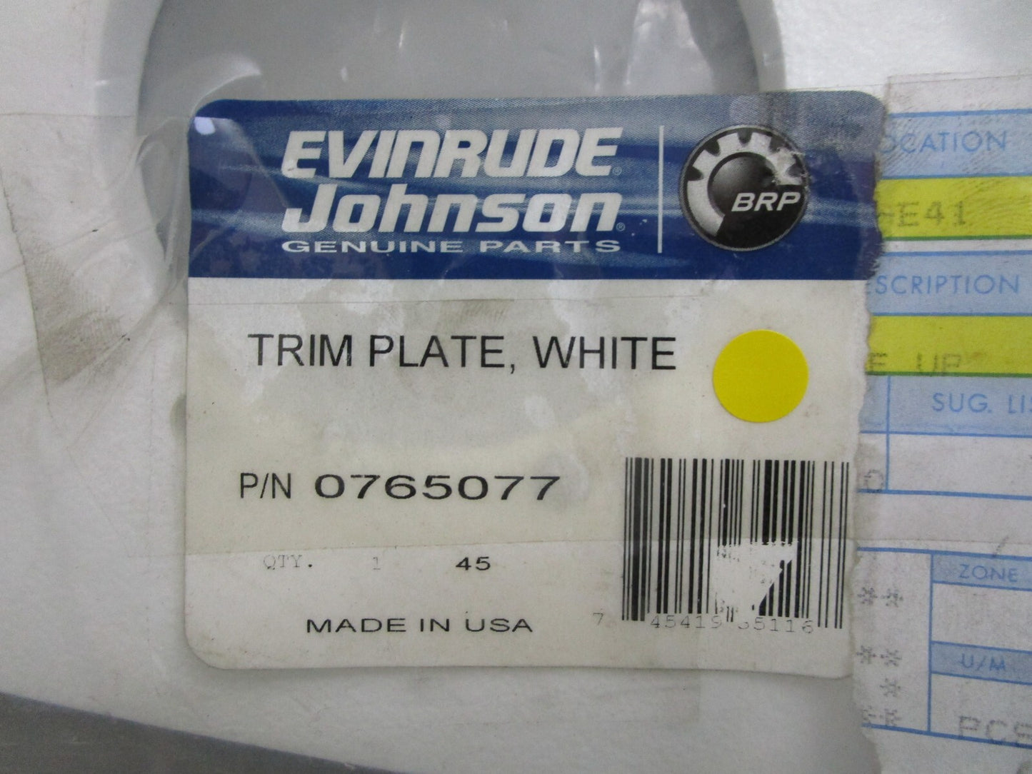 *NEW OEM* 0820 OMC Johnson Evinrude White Trim Plate 765077 0765077