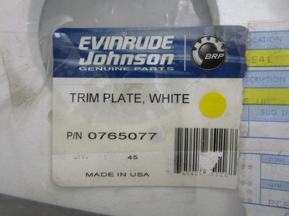 *NEW OEM* 0820 OMC Johnson Evinrude White Trim Plate 765077 0765077