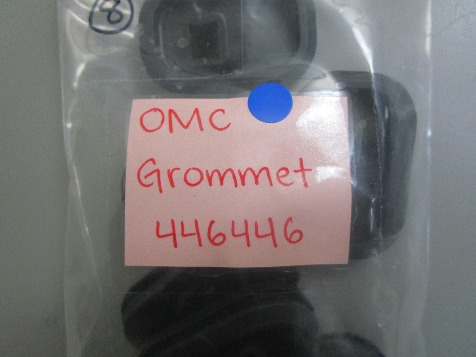 *NEW OEM* 0810 OMC Johnson Evinrude Grommet 446446 0446446