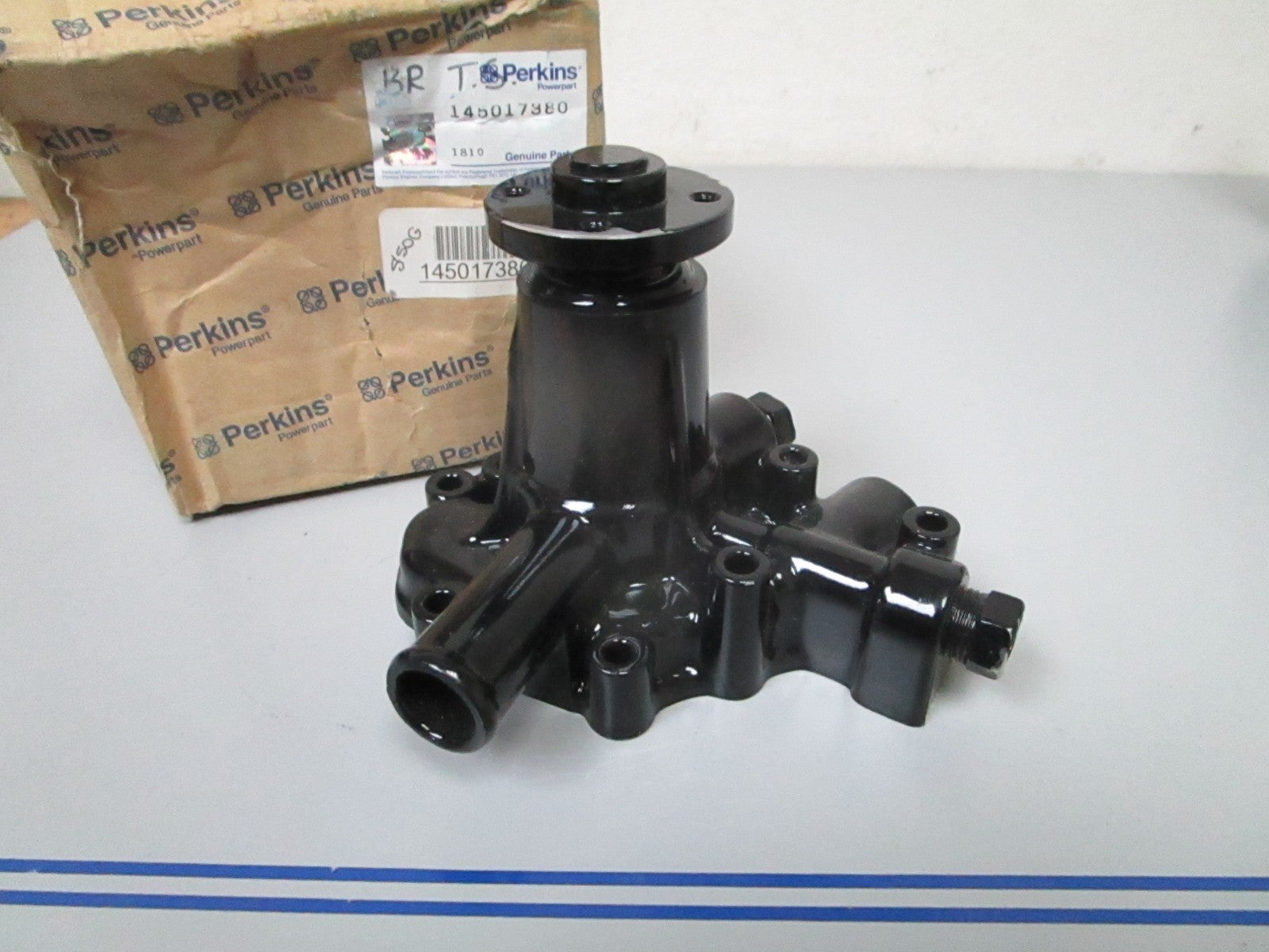 *NEW OEM* 0720 Perkins Water Pump 145017380