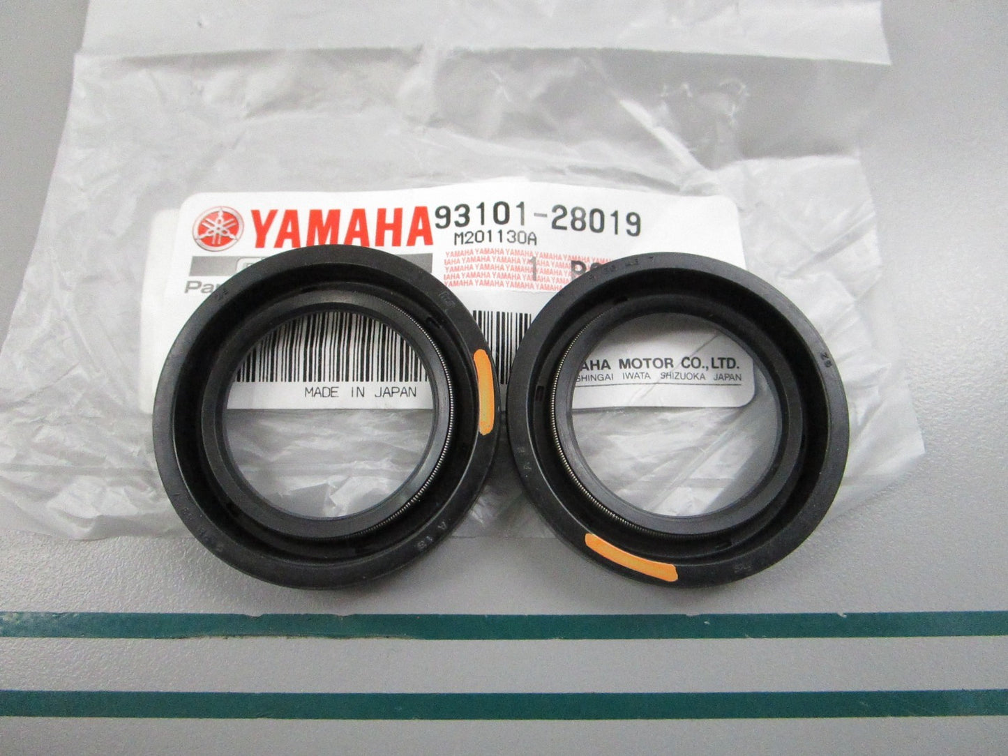 NEW OEM (LOT OF 2) 93101-28019-00 Yamaha Oil Seal 0810