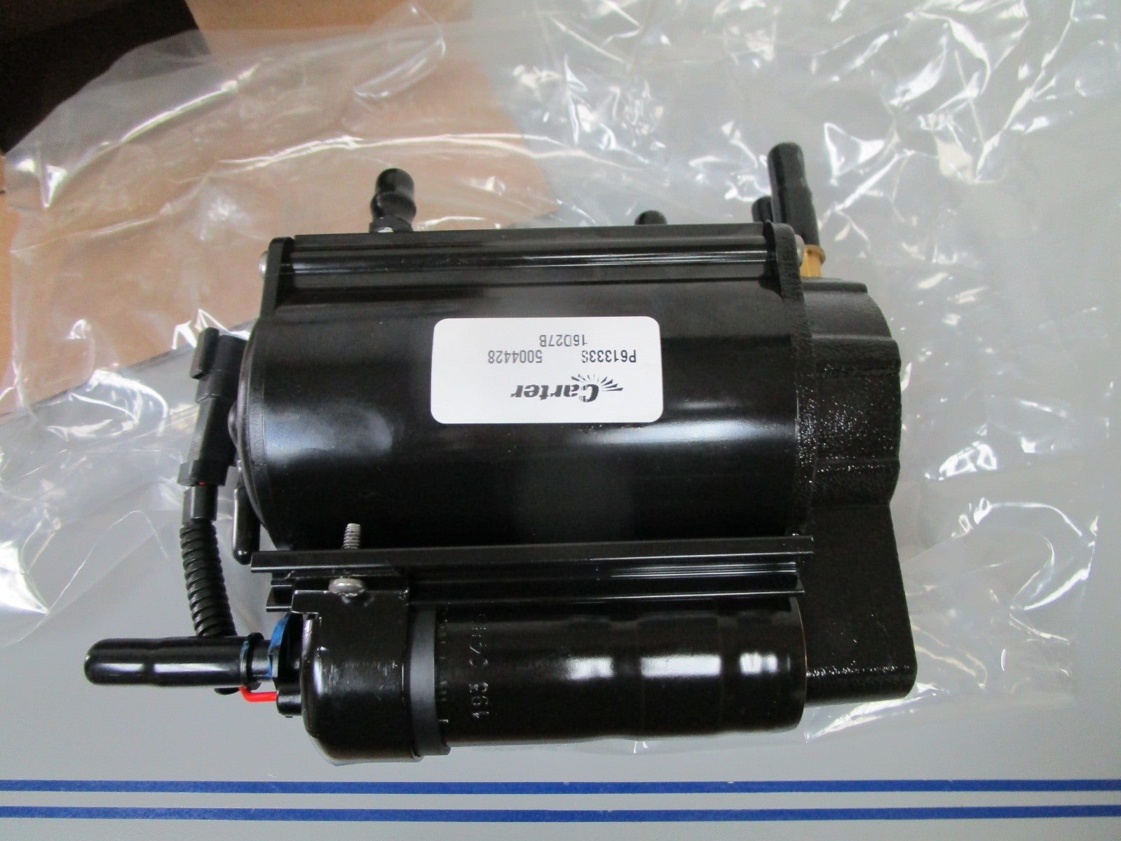 *NEW OEM* 0720 Johnson Evinrude 01'- 06' Vapor Separator & Fuel Pump Ay 5004428