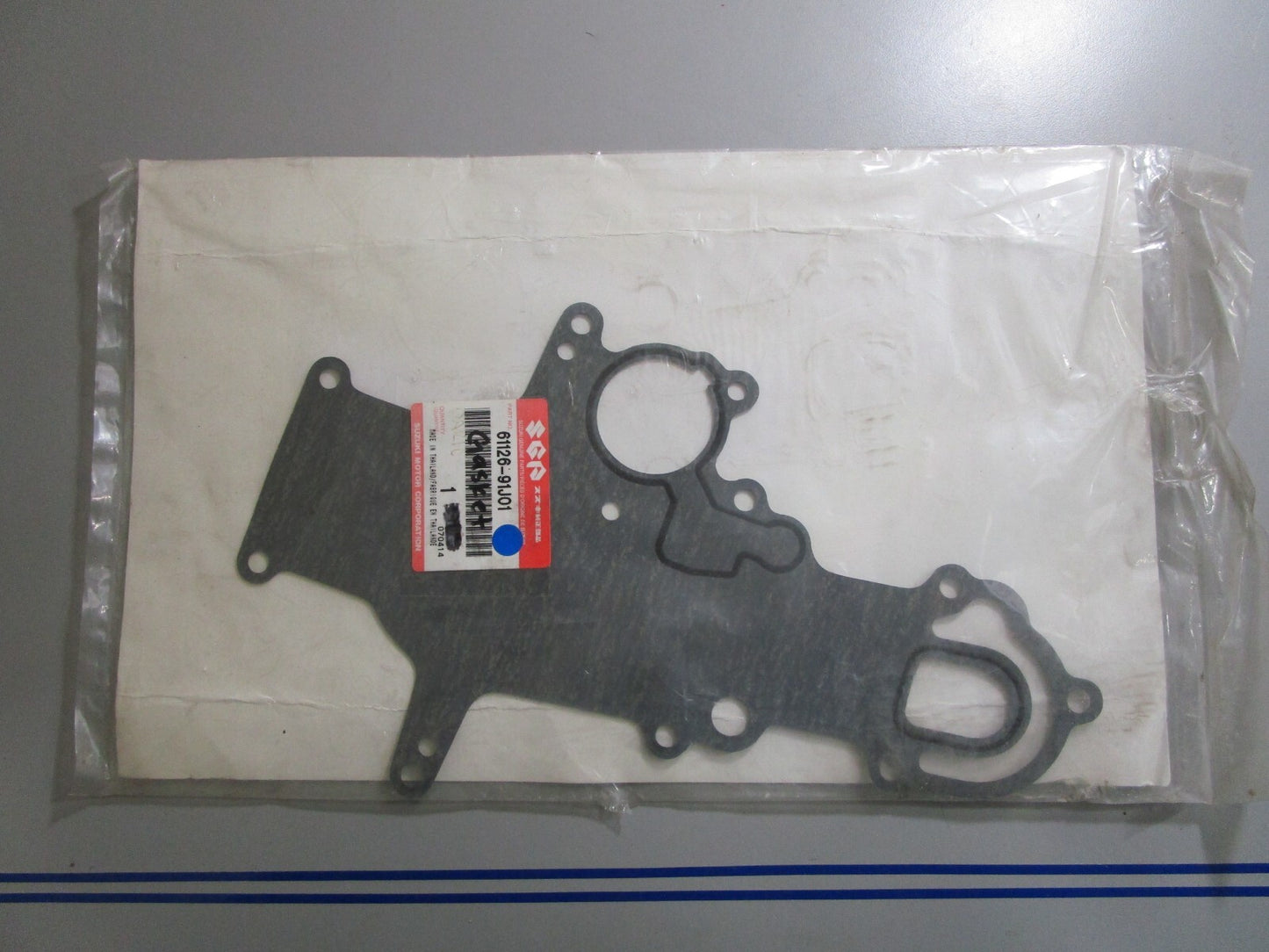 *NEW OEM* 0810 Suzuki Gasket 61126-91J01