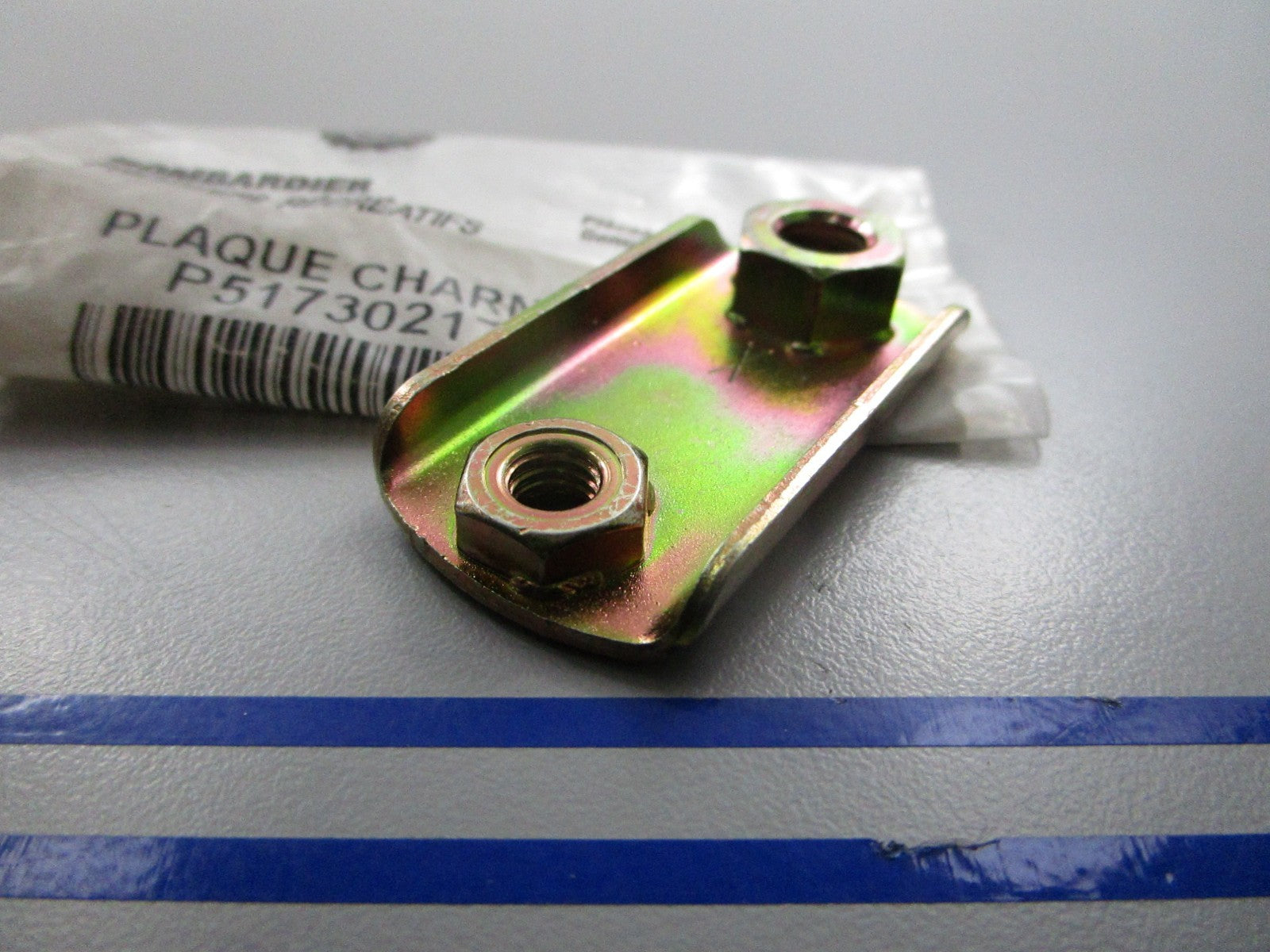 *NEW* 0810 Ski-Doo Hinge Plate 517302176