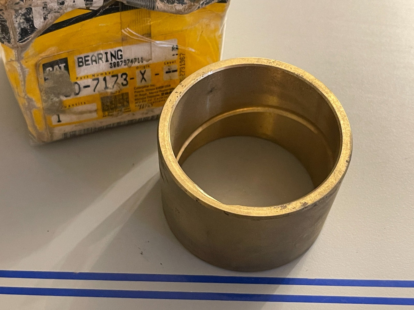 NEW OEM 8D-7173 CAT Caterpillar Sleeve Bearing 0720