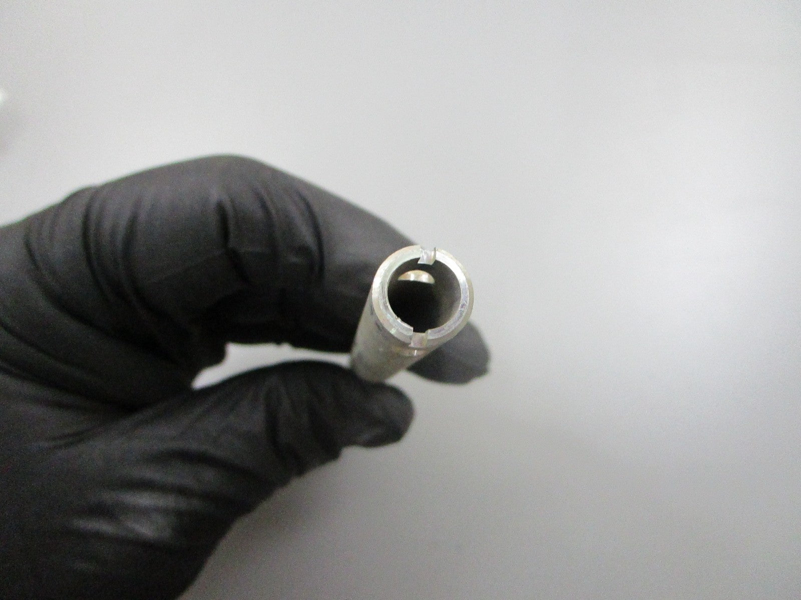 *NEW OEM* 0810 OMC Johnson Evinrude Spring Retainer 311257 0311257