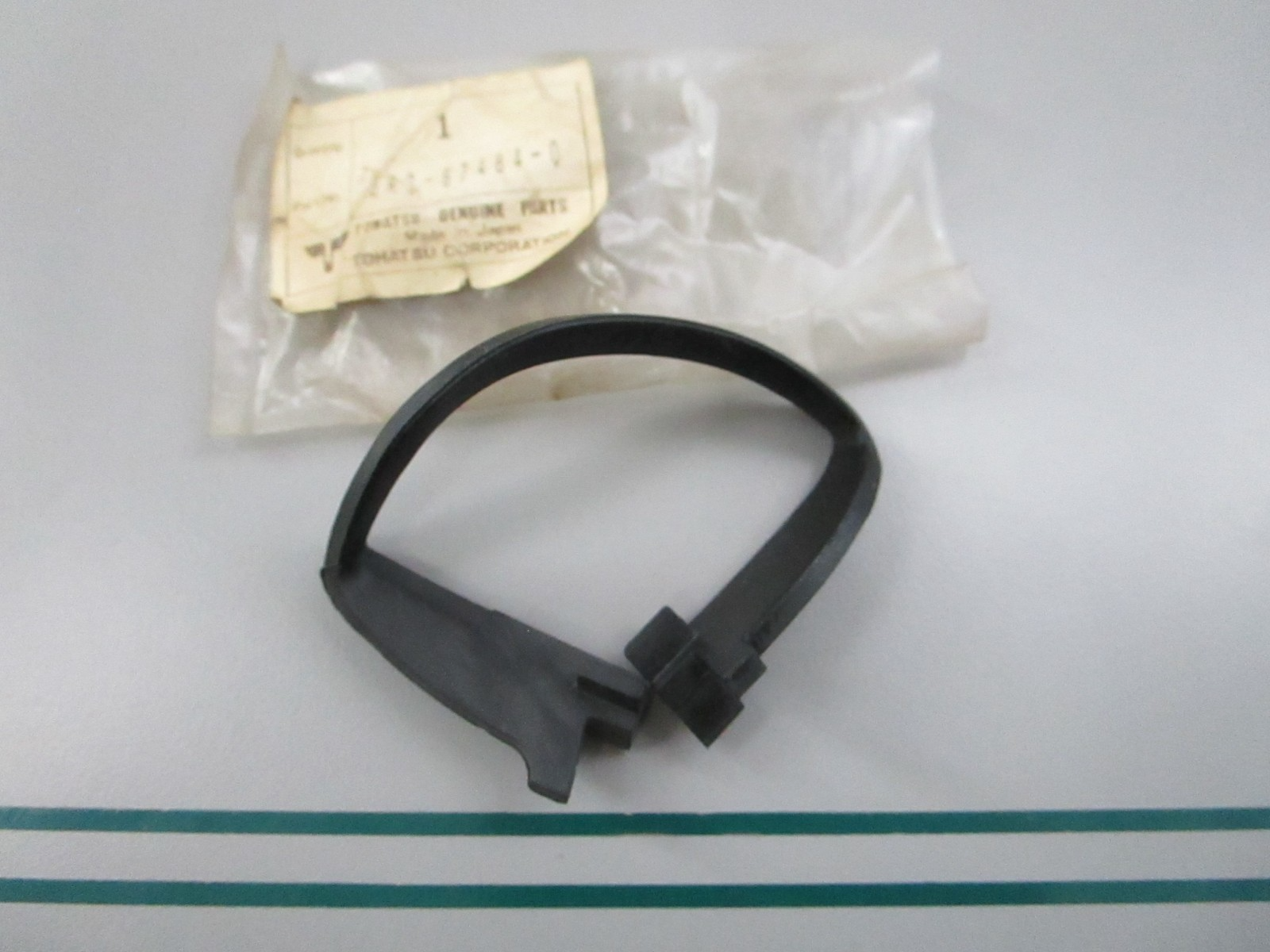 NEW OEM 3R3-67484-0 3R3674840 Tohatsu Seal 0810