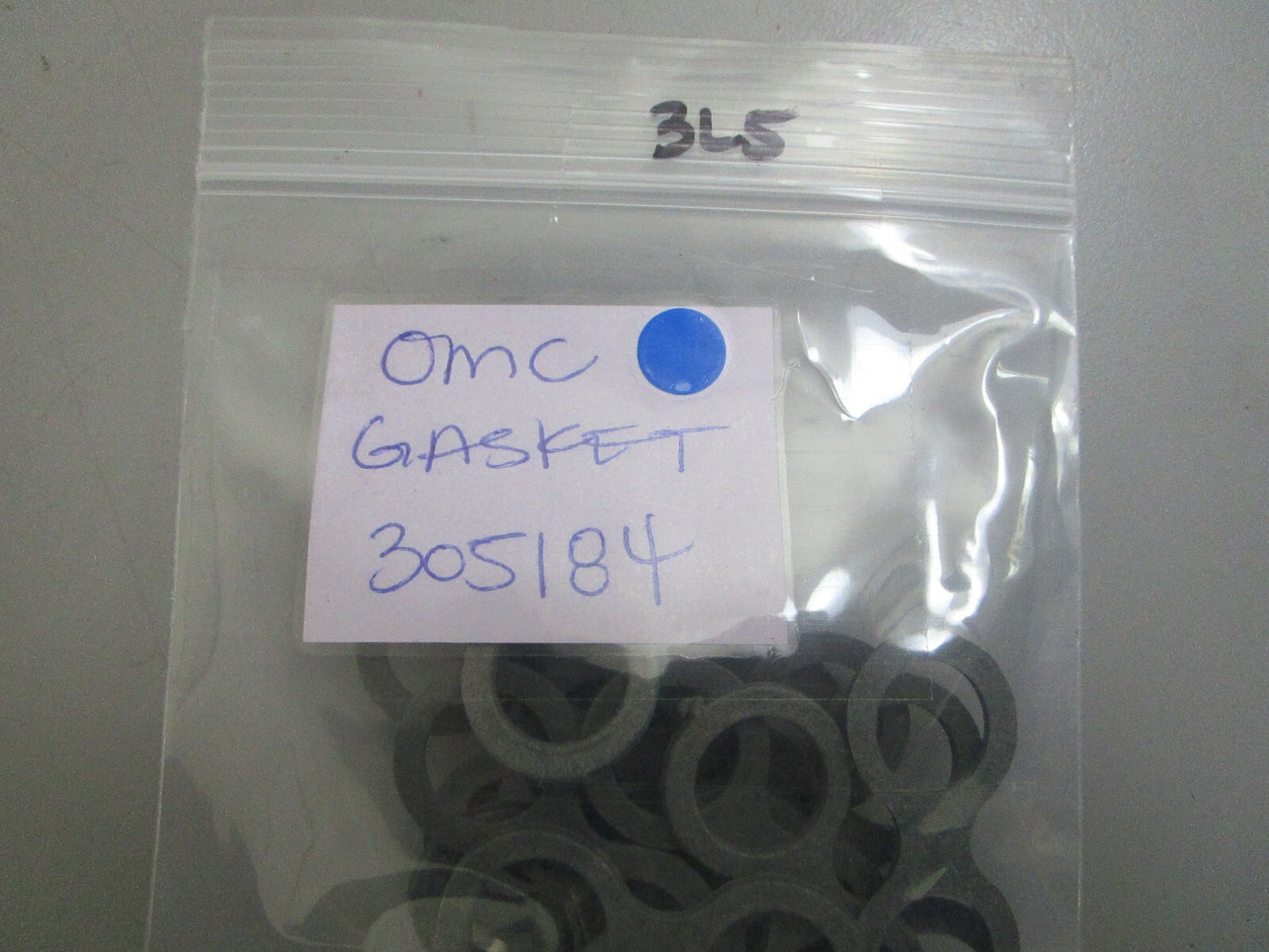 *NEW OEM* (LOT OF 5) 0810 OMC Johnson Evinrude Gasket 305184 0305184