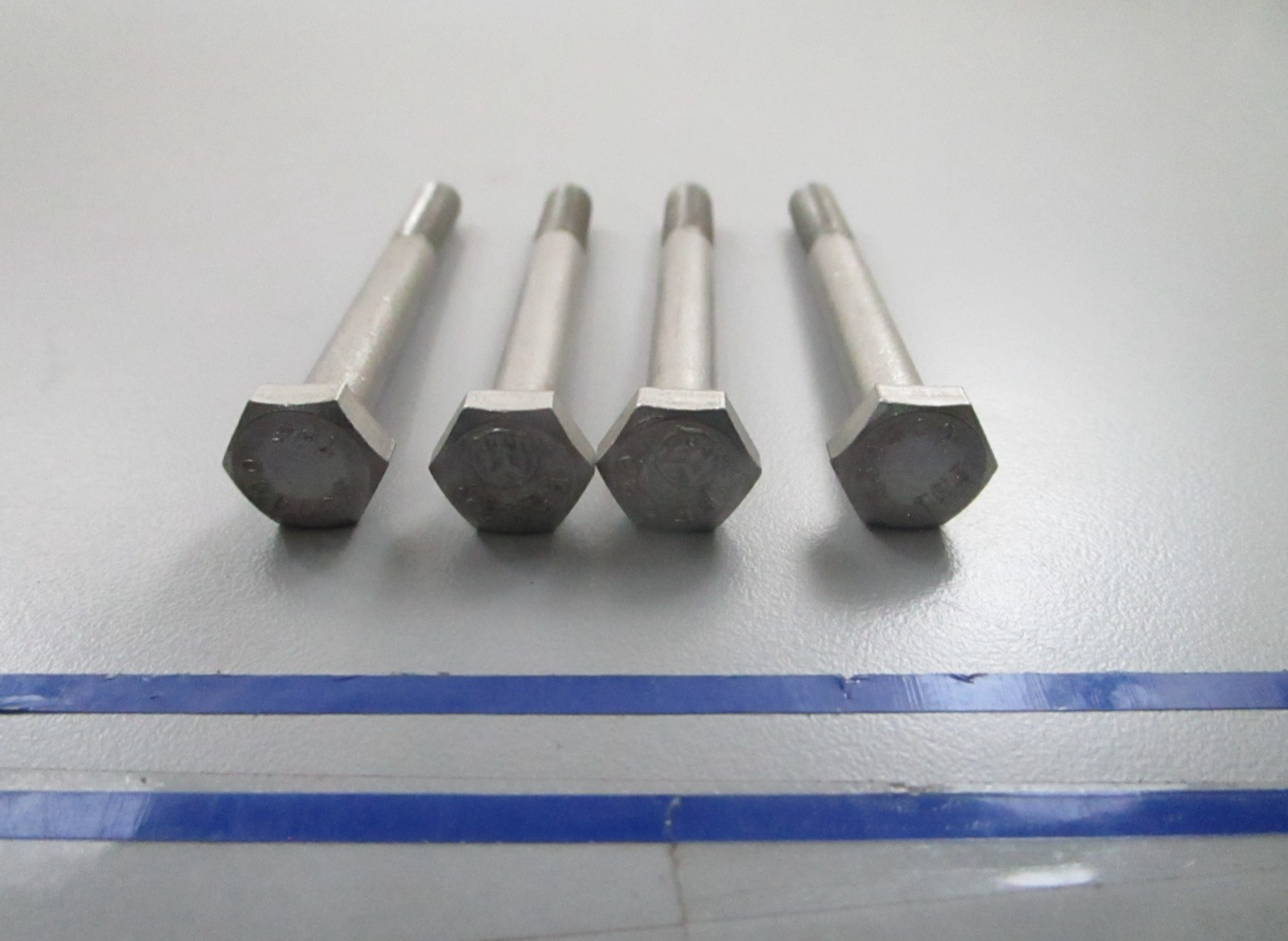 *NEW OEM* (LOT OF 4) 0810 OMC Johnson Evinrude Screw 319042 0319042