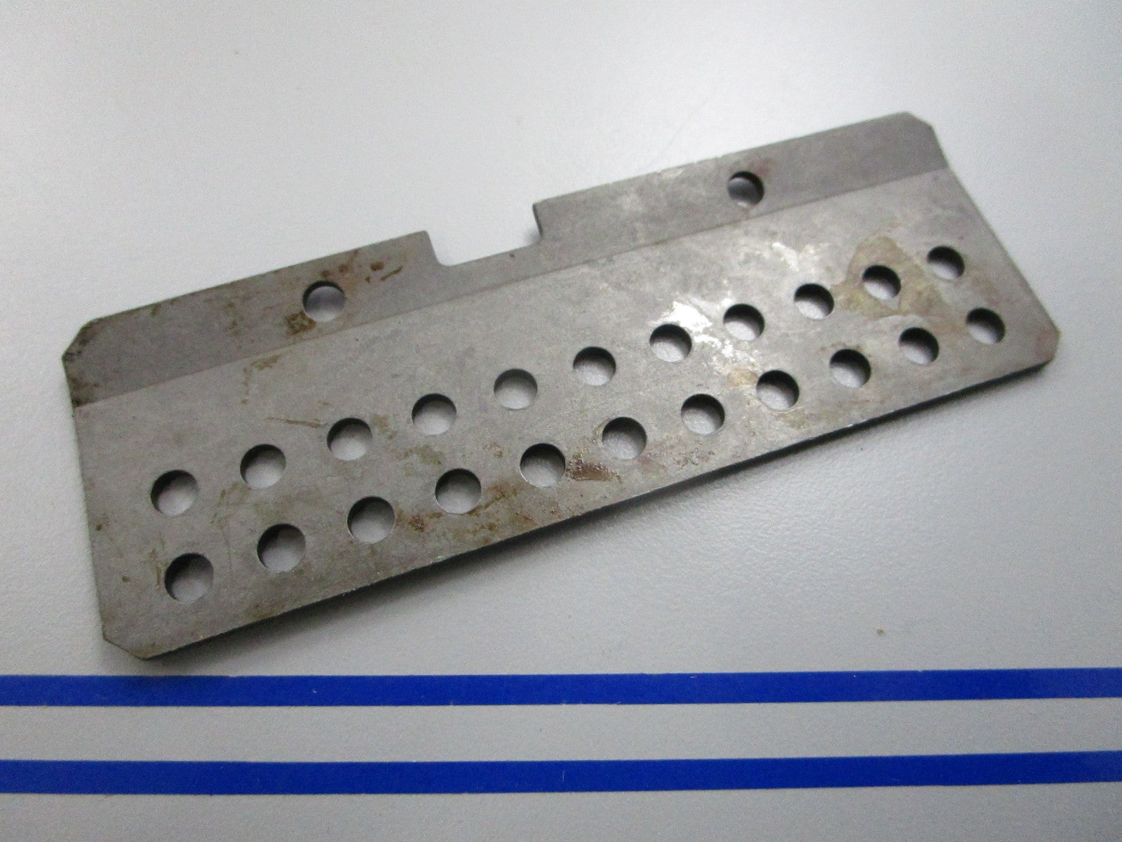 NEW OEM 34-897931 Mercury Quicksilver Reed Stop 0810