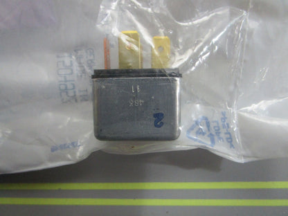 *NEW OEM* 0820 Volvo Penta Relay 1504952