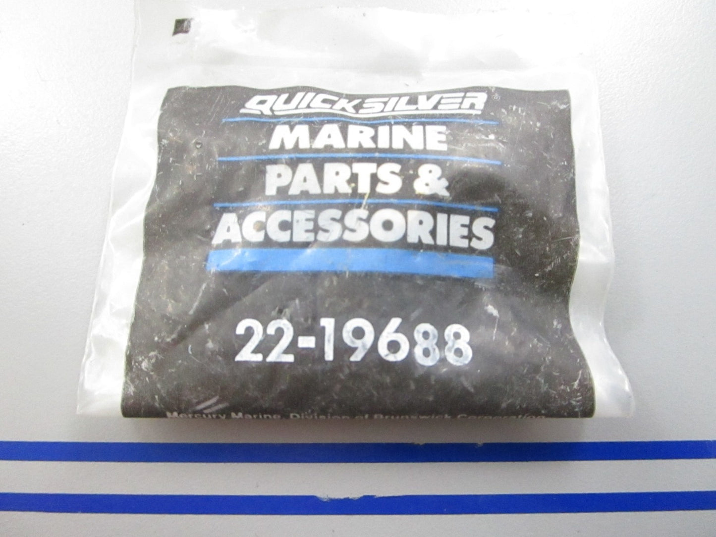 *NEW OEM* 0810 Mercury Quicksilver Fitting 22-19688