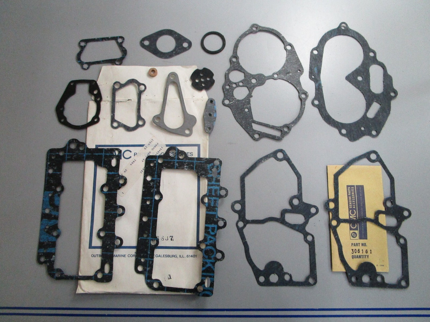 *NEW OEM* 0820 OMC Johnson Evinrude Gasket Set 383837 0383837