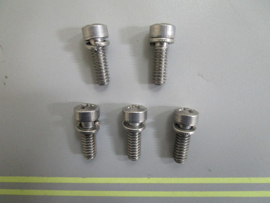 *NEW OEM* (LOT OF 5) 0810 OMC Johnson Evinrude Screw 305745 0305745