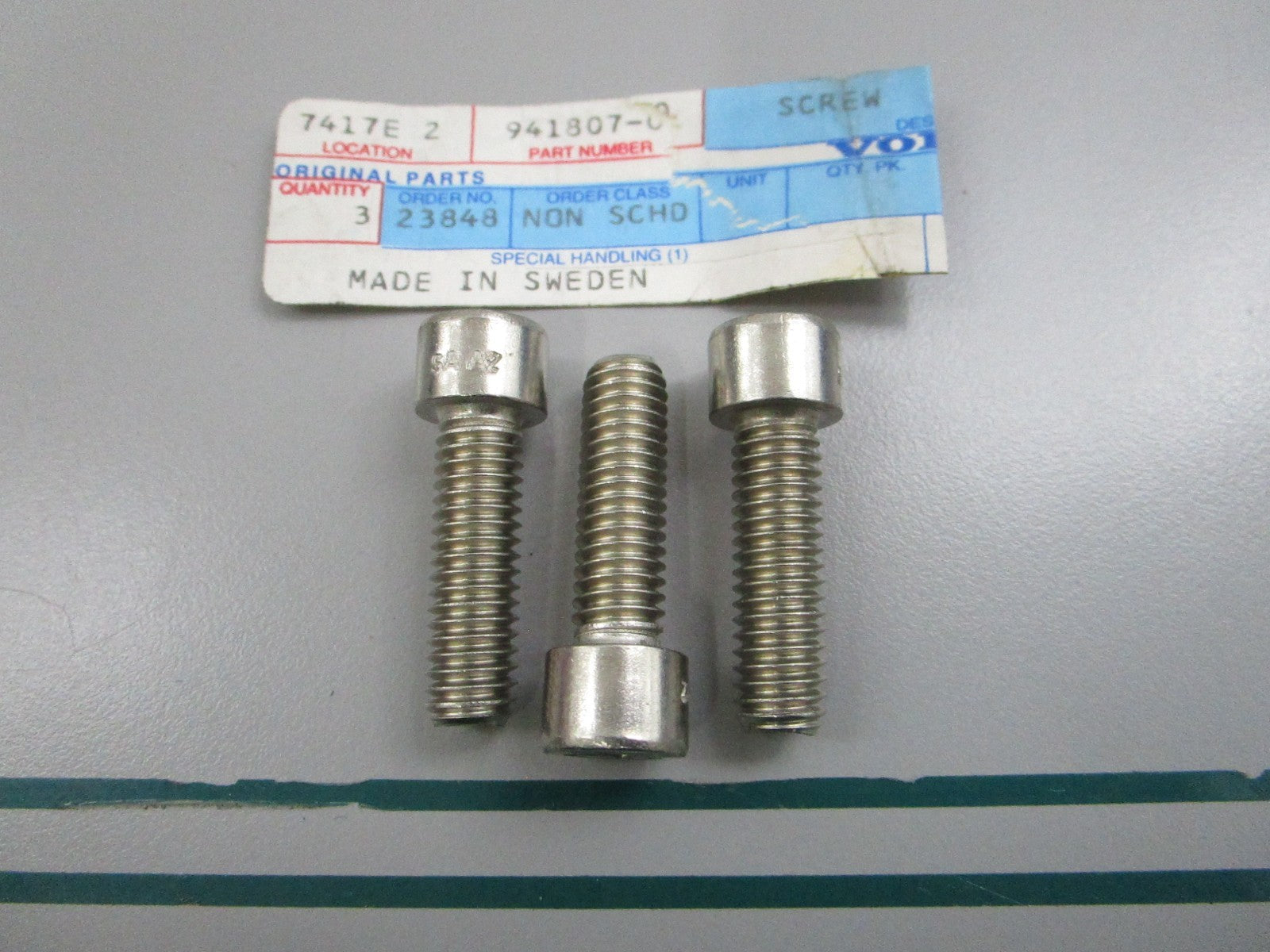NEW OEM (LOT OF 3) 941807 Volvo Penta Hex Screw Socket 0810