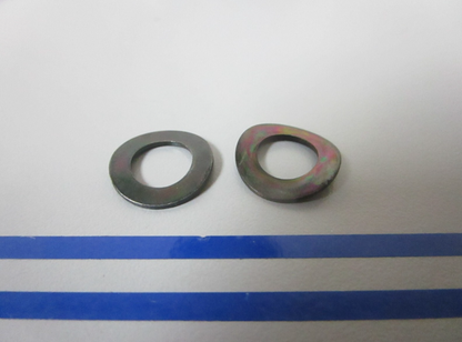 *NEW OEM* (LOT OF 2) 0810 Volvo Penta Spring Washer 994893