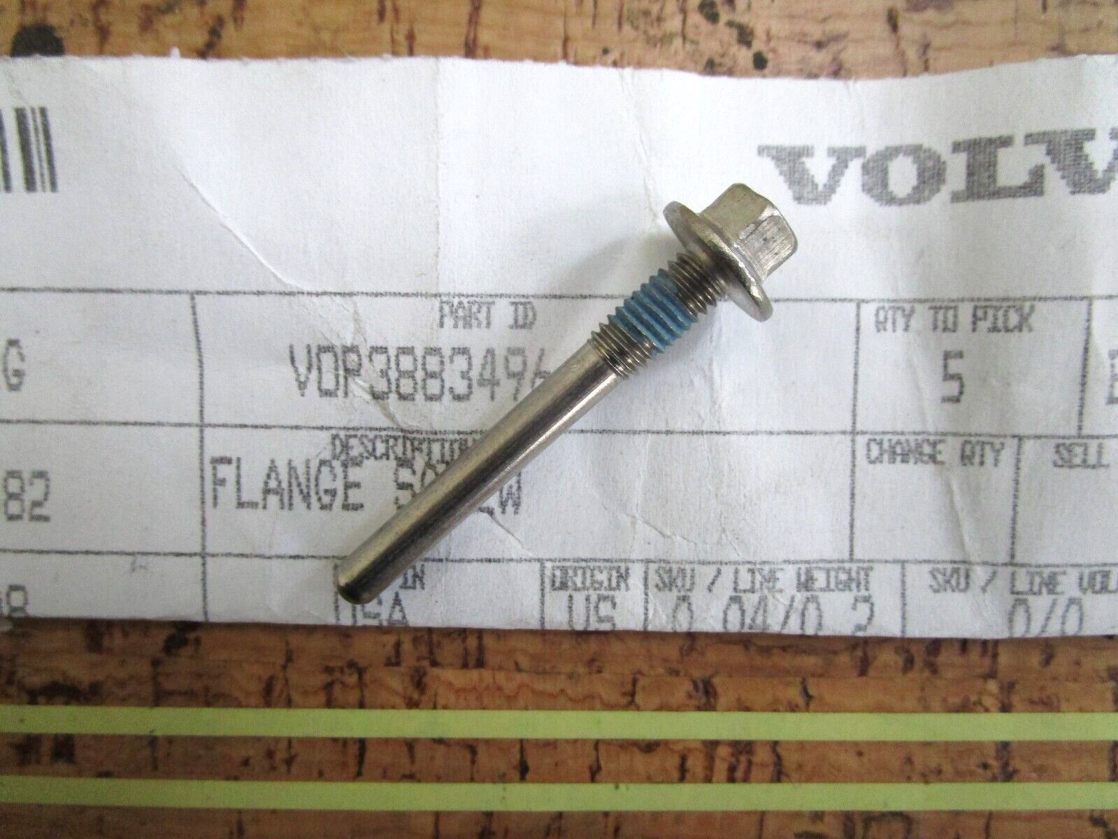 *NEW OEM* 0810 Volvo Penta Flange Screw 3883496