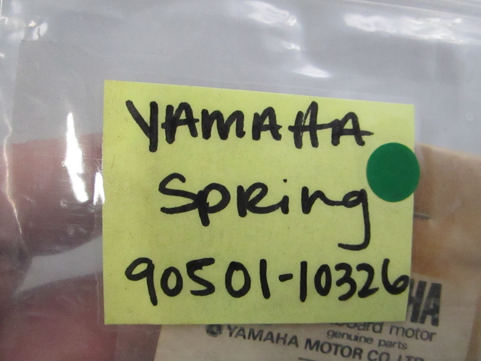 NEW OEM (LOT OF 5) 90501-10326 Yamaha Spring 0810