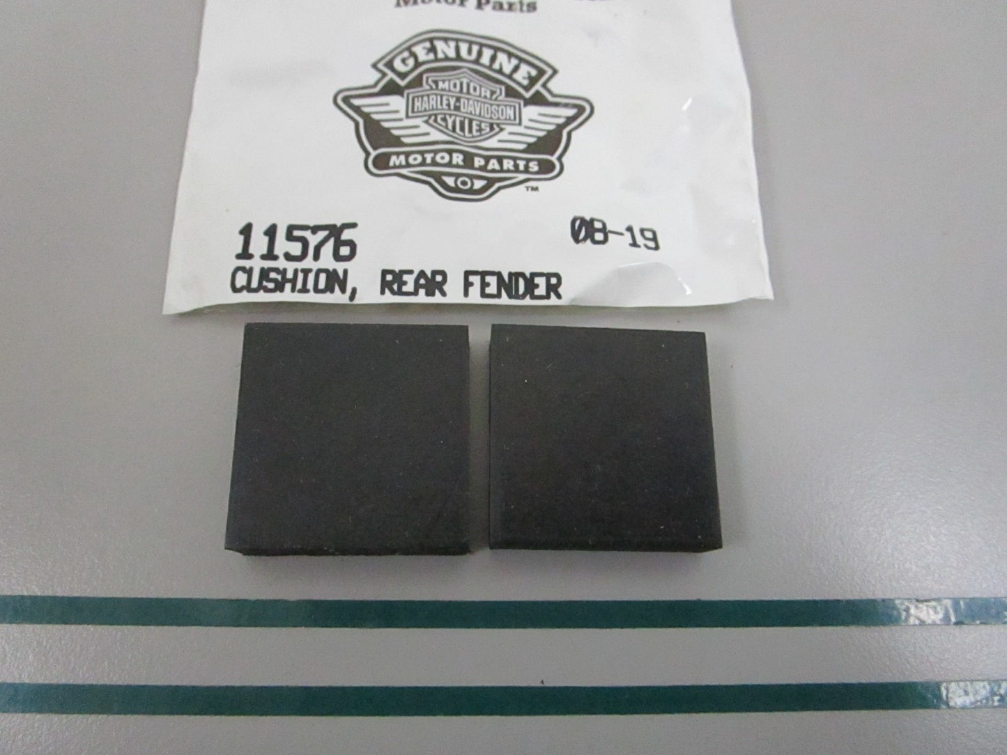 NEW OEM 11576 Harley Davidson 2 Rear Fender Cushion Set 0810