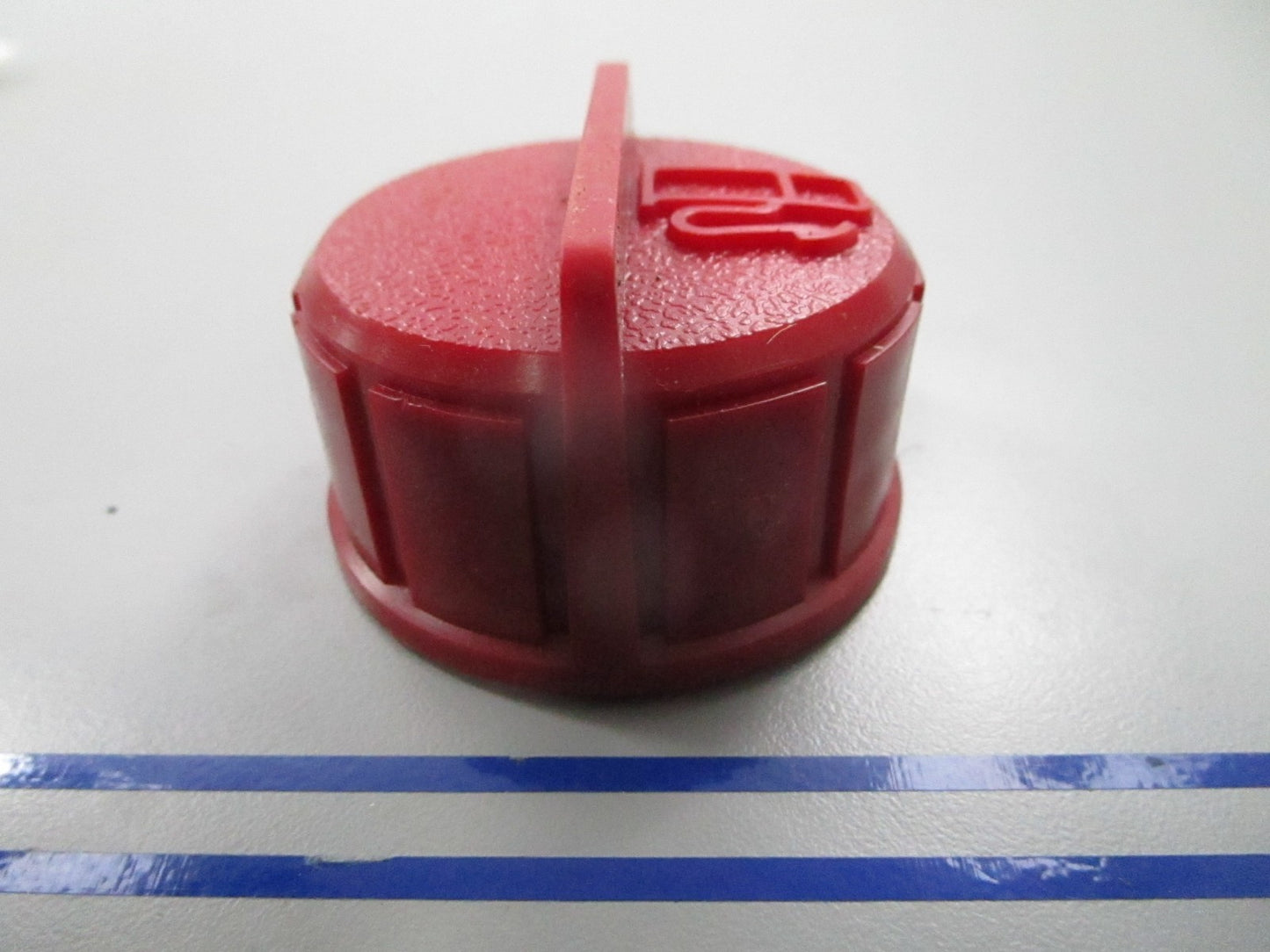 *NEW OEM* 0810 Tecumseh Fuel Cap 37845