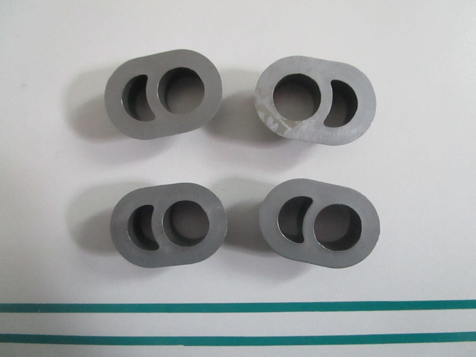 NEW OEM (LOT OF 4) 293900010 Sea-Doo Venturi Plastic Bushing 0820