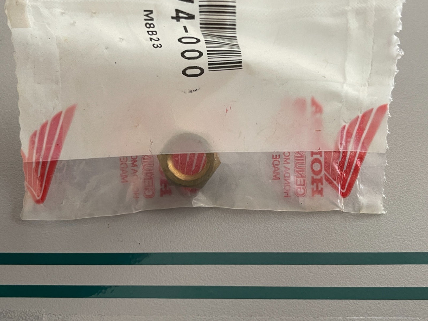 NEW OEM 90301-ZV4-000 Honda 10mm Castle Nut 0810