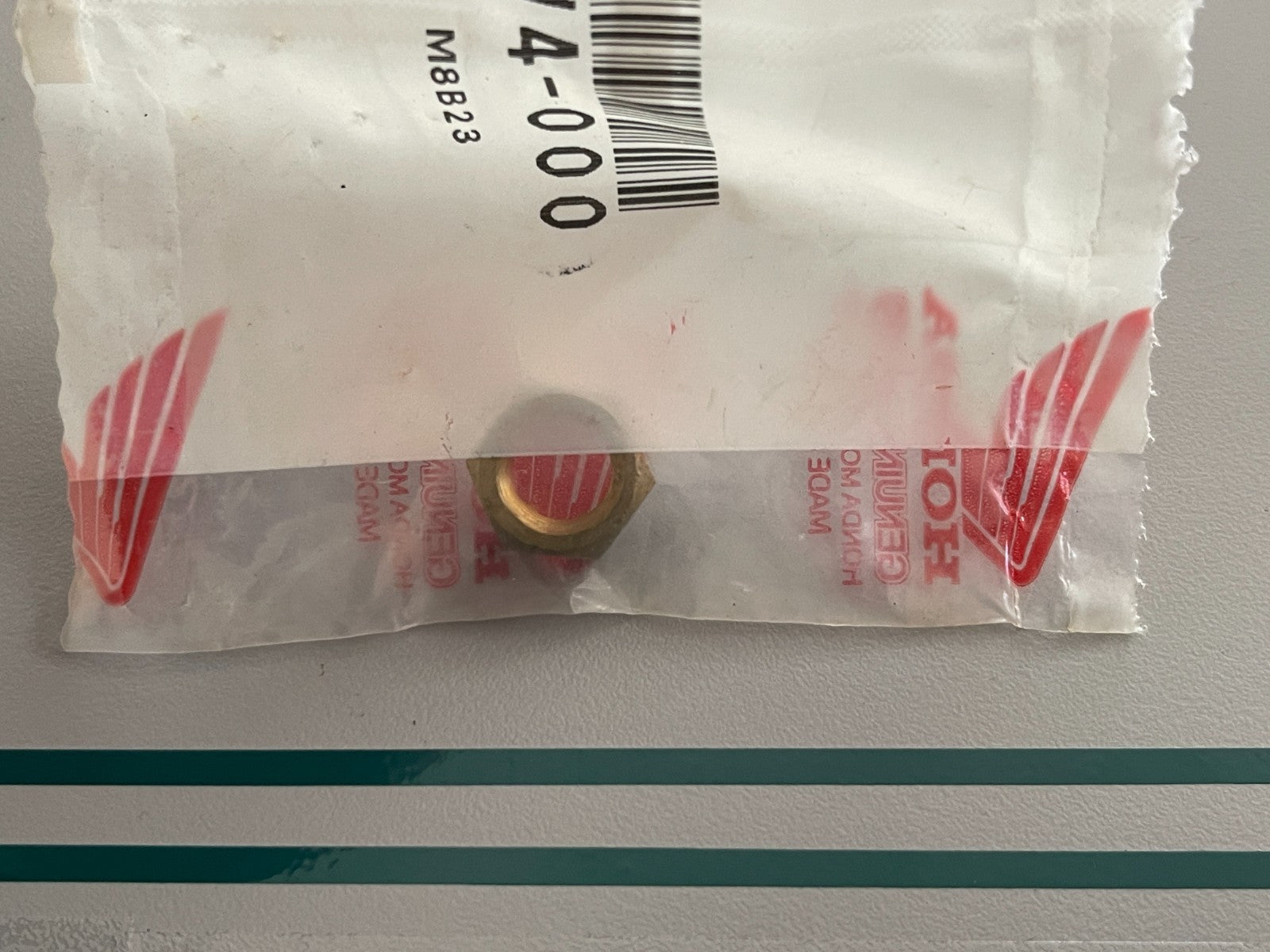 NEW OEM 90301-ZV4-000 Honda 10mm Castle Nut 0810