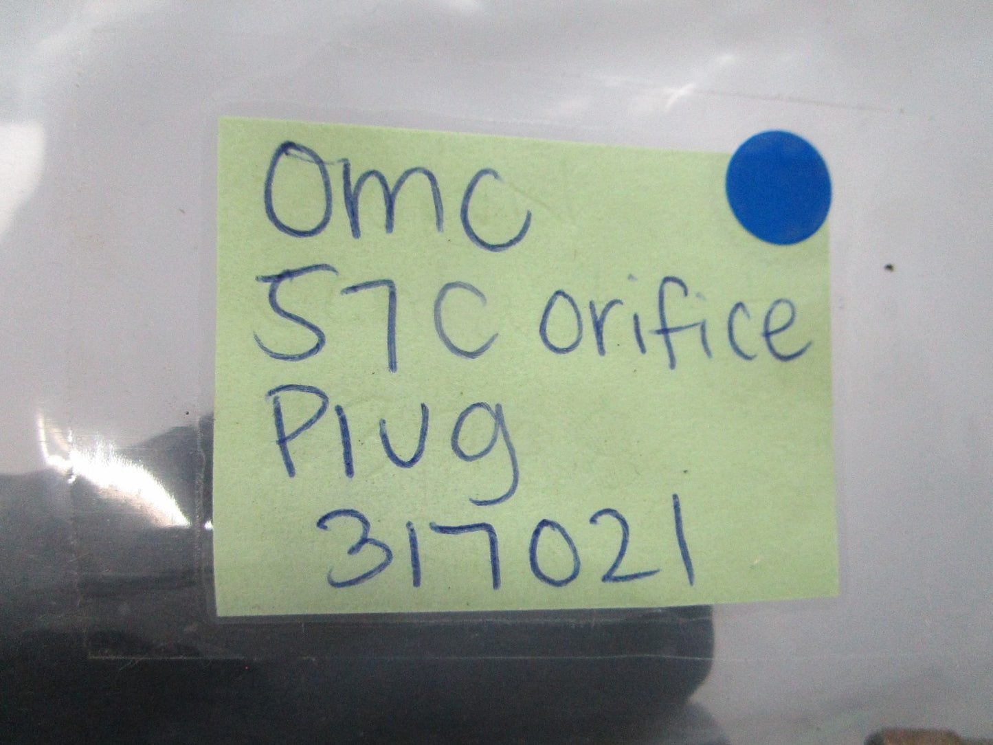 NEW OEM 317021 0317021 OMC Johnson Evinrude 57C Orifice Plug 0810