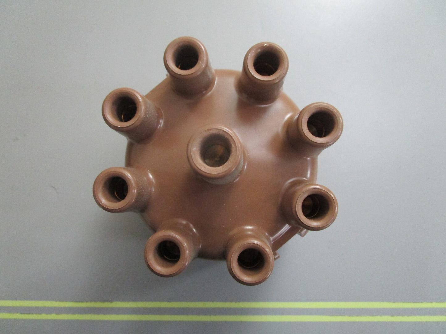 *NEW* 0820 Sierra Distributor Cap 18-5369 Replaces: 982336