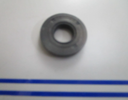 *NEW OEM* 0810 OMC Johnson Evinrude Crankshaft Seal 115604 0115604