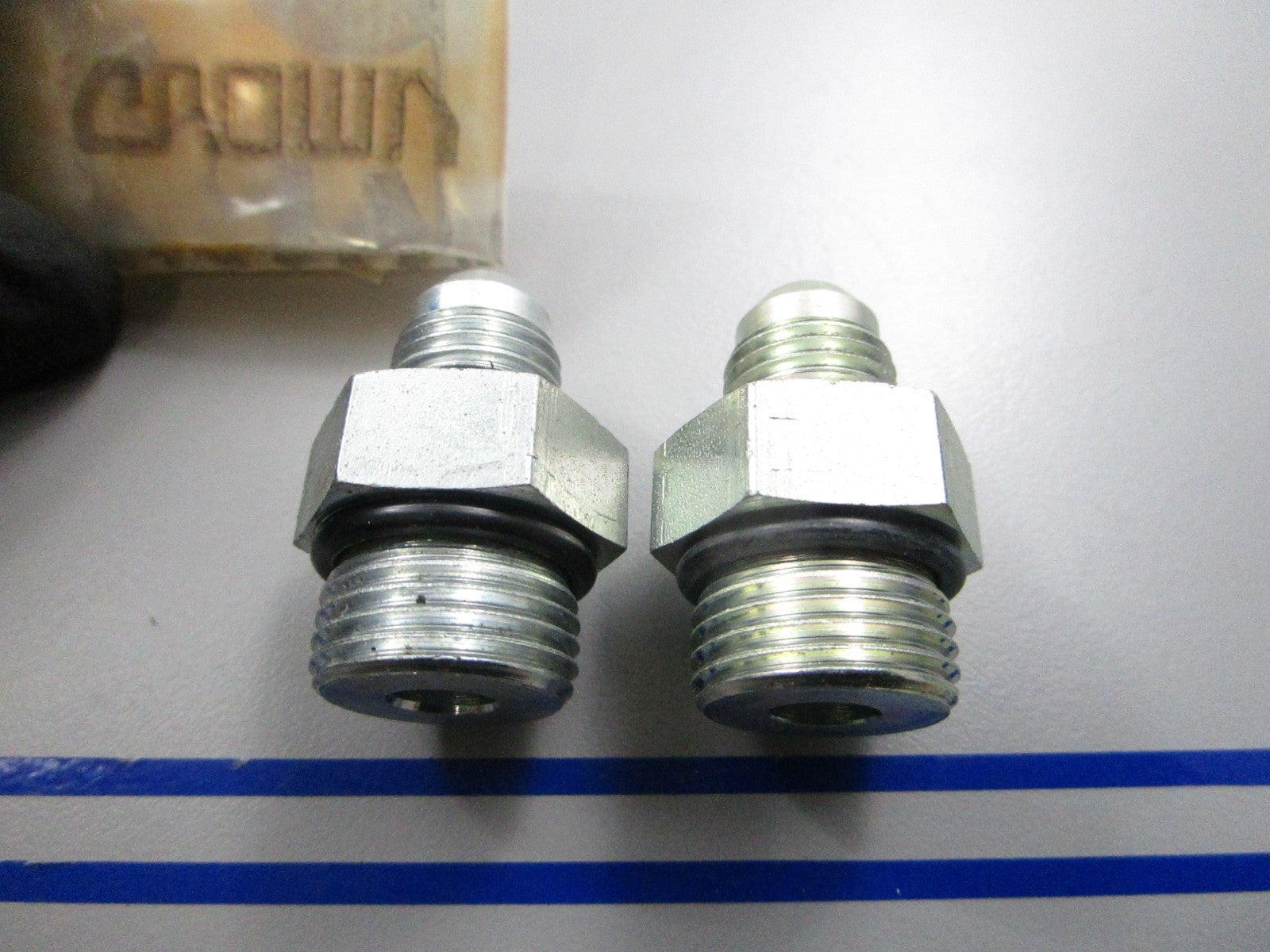 *NEW OEM* (LOT OF 2) 0810 Crown Connector Fitting 064004-004