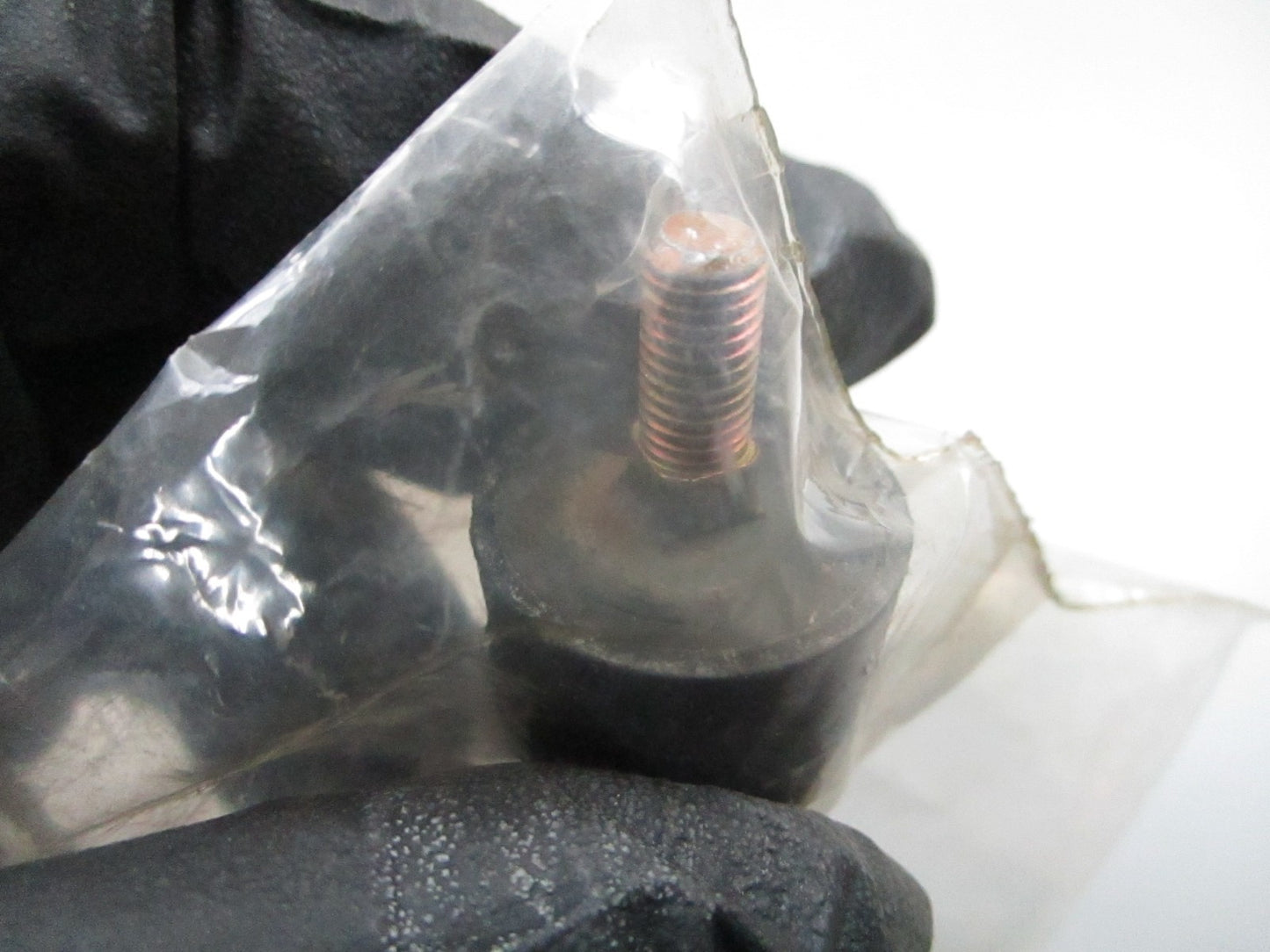 *NEW OEM* 0810 Mercury Quicksilver Mount 39145