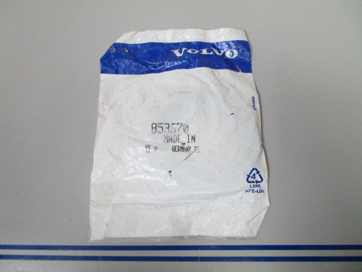 *NEW OEM* 0810 Volvo Penta Seal Ring 853670