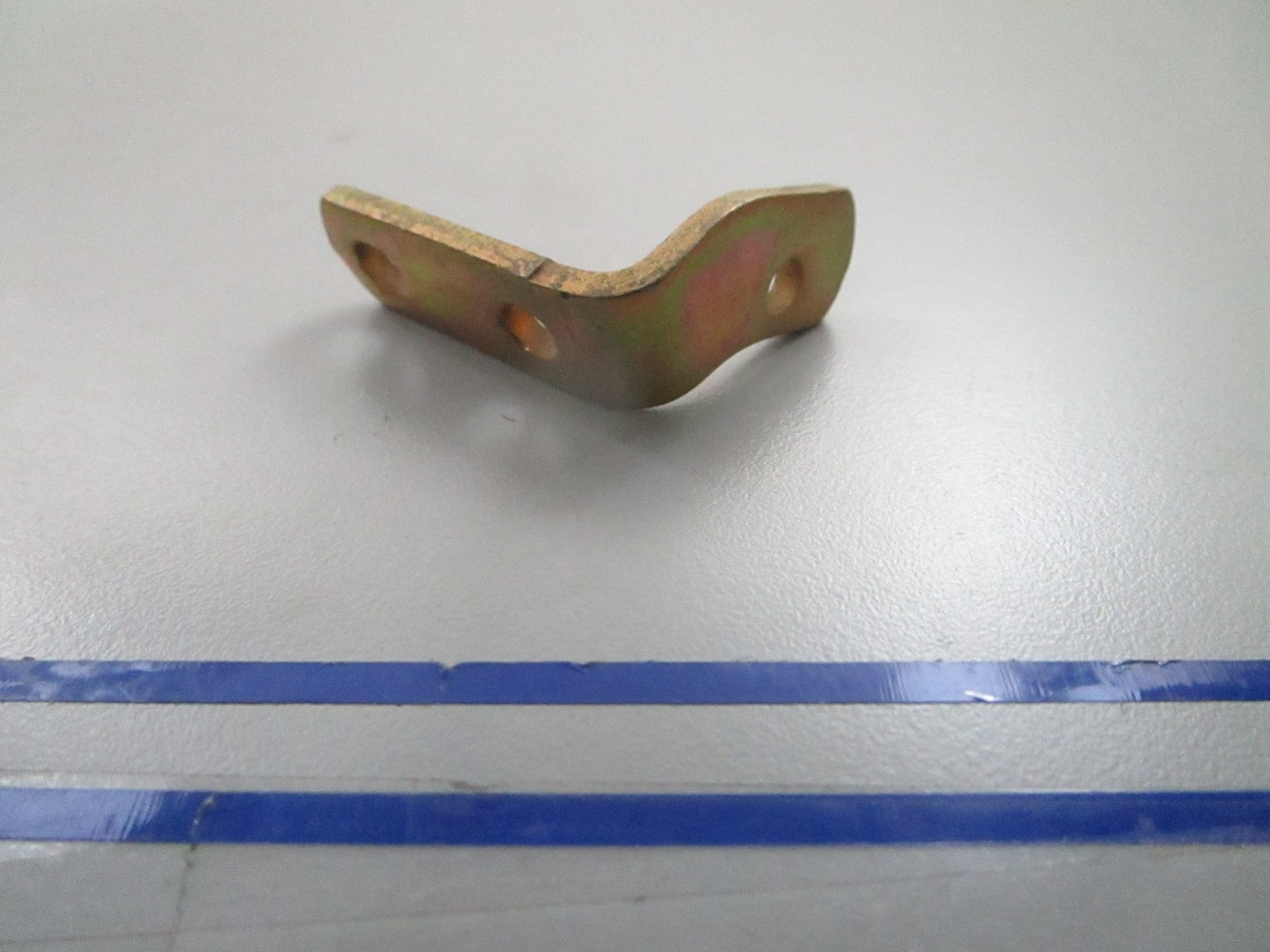 *NEW OEM* 0810 OMC Johnson Evinrude Cover Lever 320931 0320931