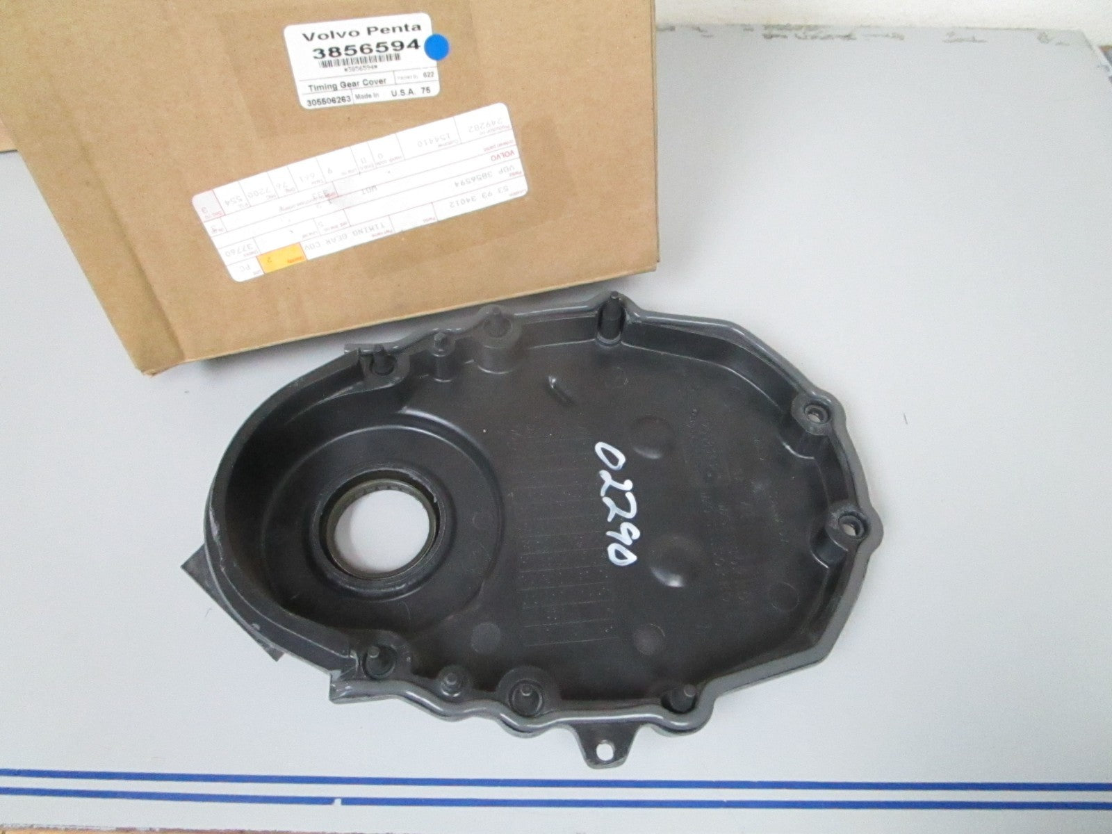 *NEW OEM* 0820 Volvo Penta Timing Gear Cover 3856594