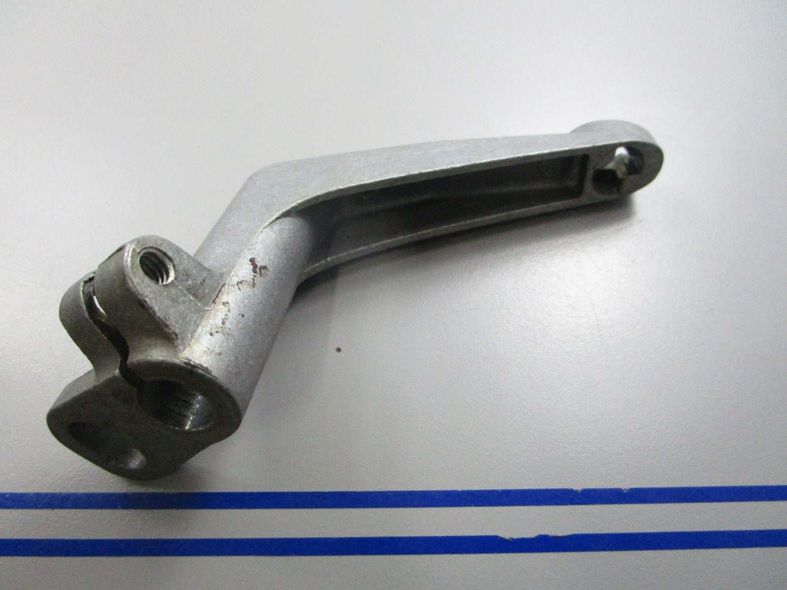 *NEW OEM* 0810 OMC Johnson Evinrude Shift Lever 204802 0204802