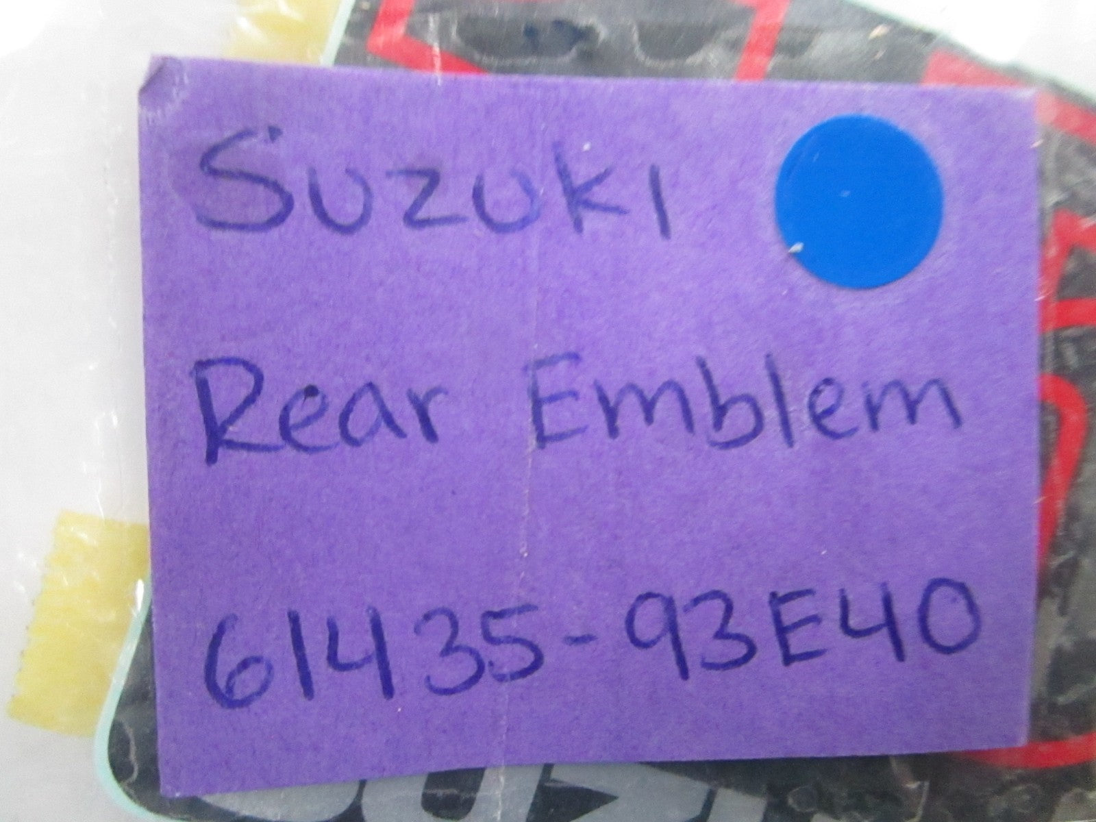 *NEW OEM* 0810 Suzuki Rear Emblem 61435-93E40