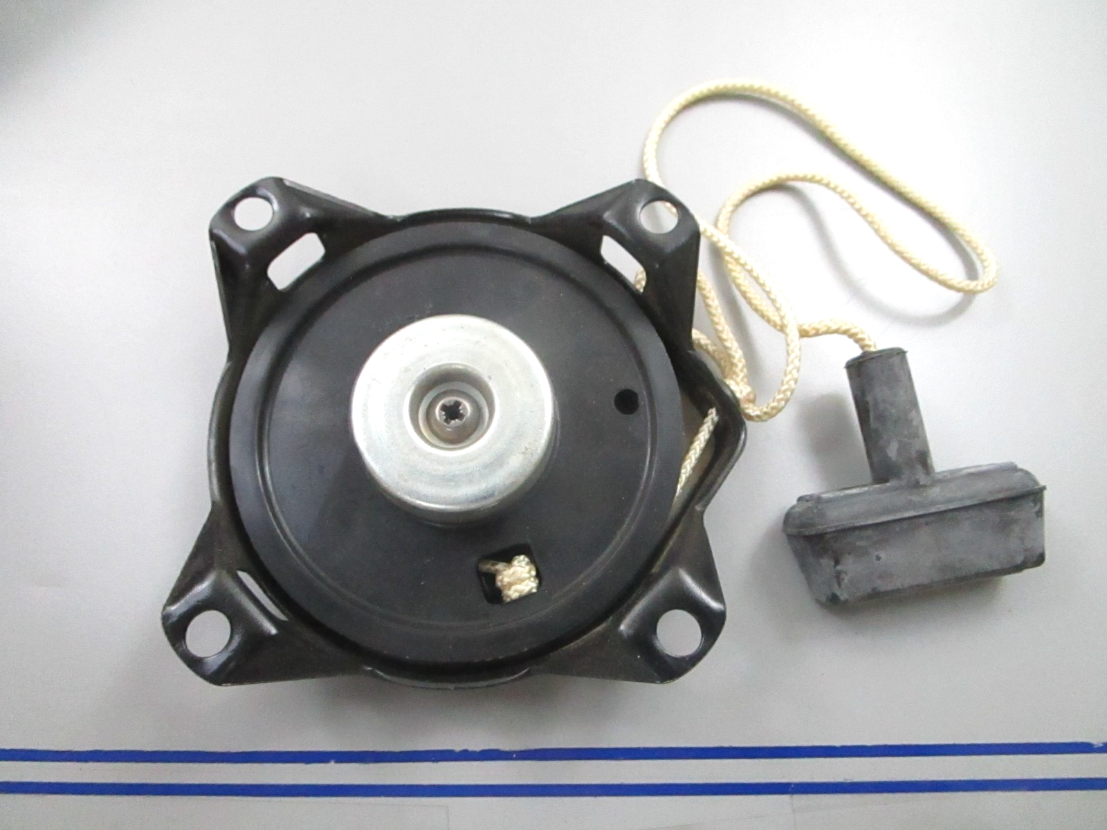 *NEW OEM* 0810 Tecumseh Recoil Starter 590420A