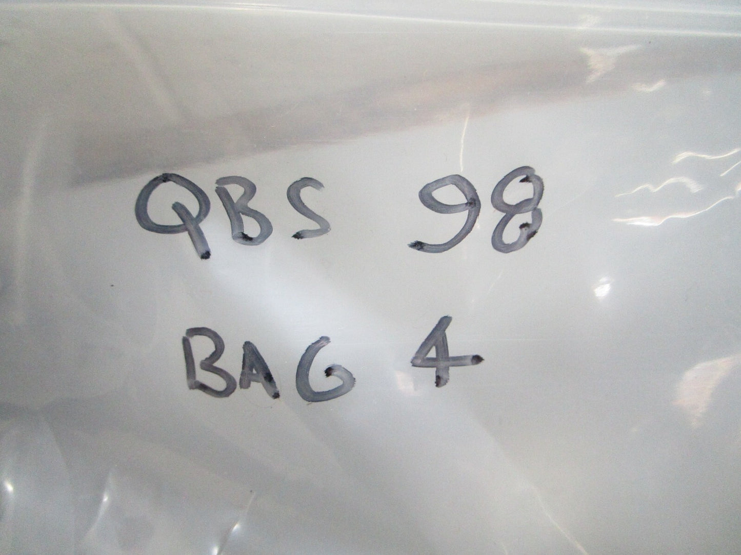 *NEW OEM* 0820 Mercury Quicksilver Thumb Screw Assy 10-92767A1
