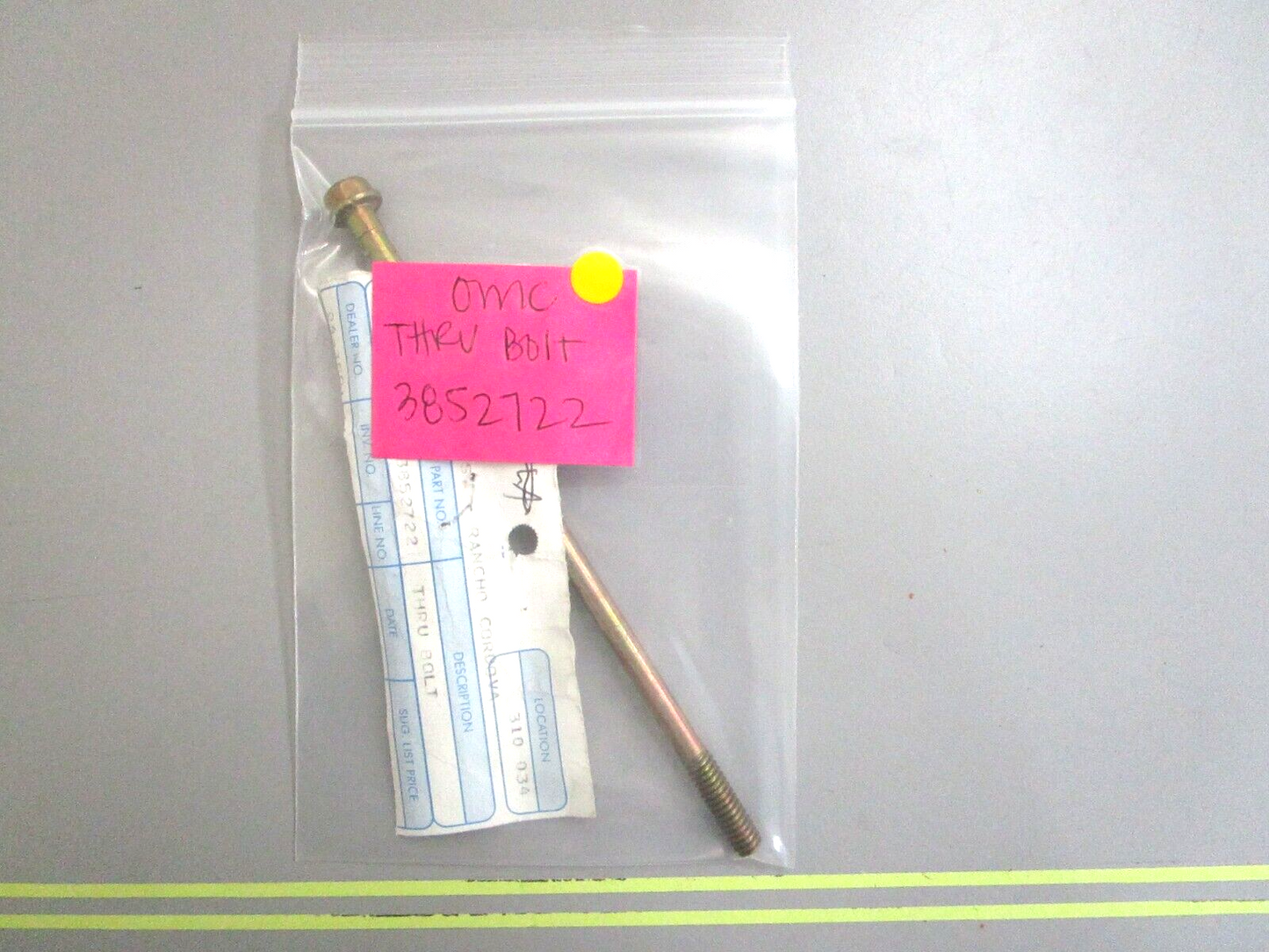 *NEW OEM* 0750 OMC Johnson Evinrude THRU BOLT 3852722