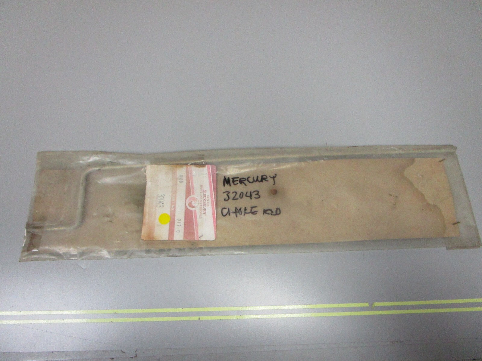 *NEW OEM* 0720 Mercury Quicksilver Rod 32043