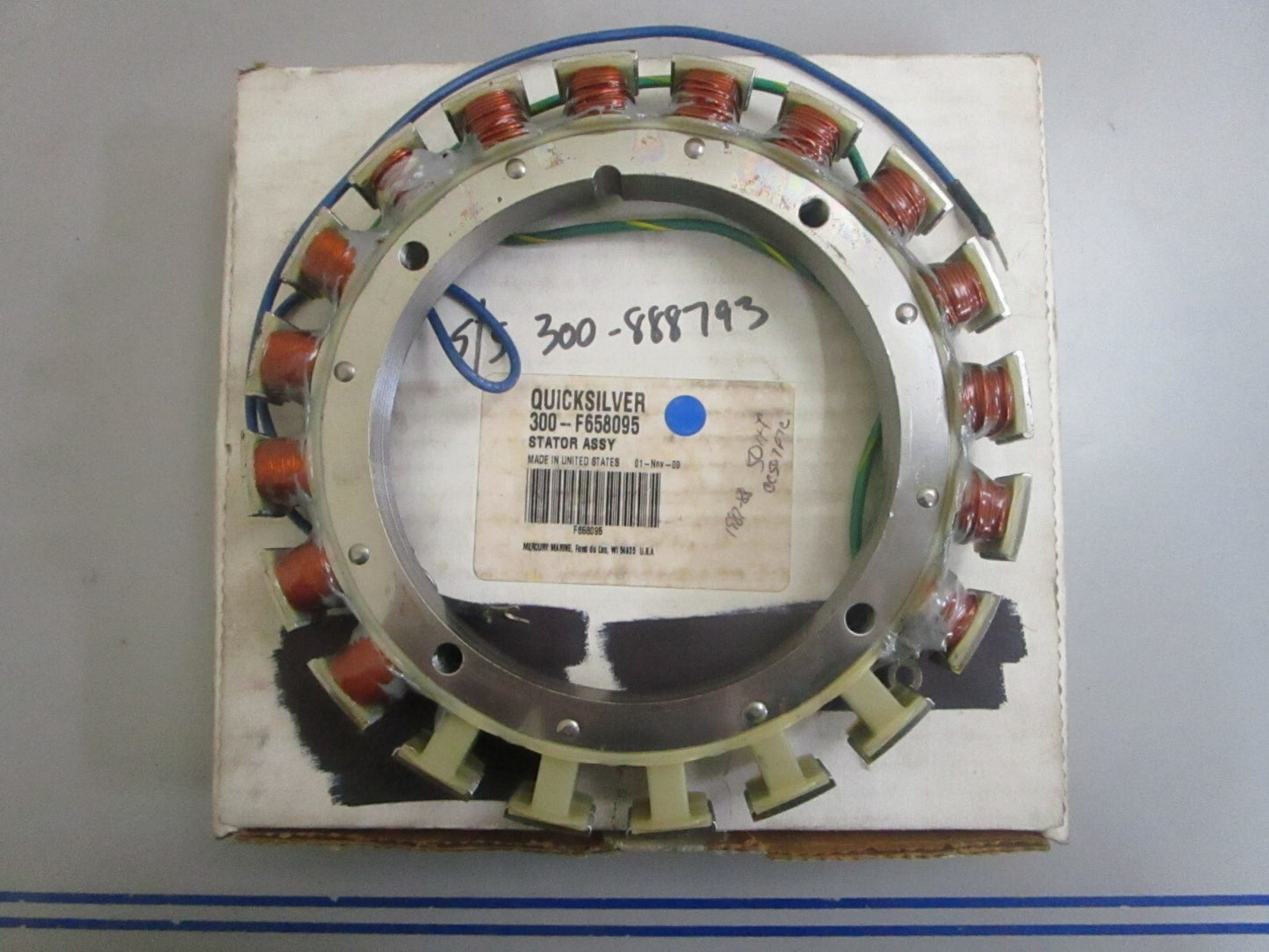 *NEW OEM* 0820 Mercury Quicksilver Carburetor Stator Assy 300-F658095