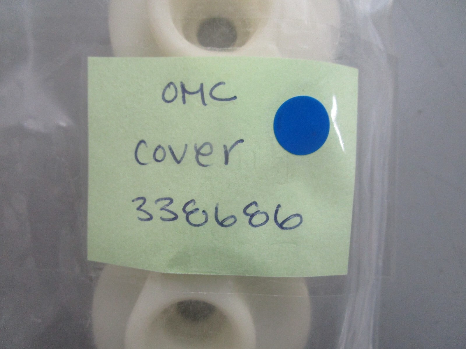 *NEW OEM* 0720 OMC Johnson Evinrude Cover 338686 0338686