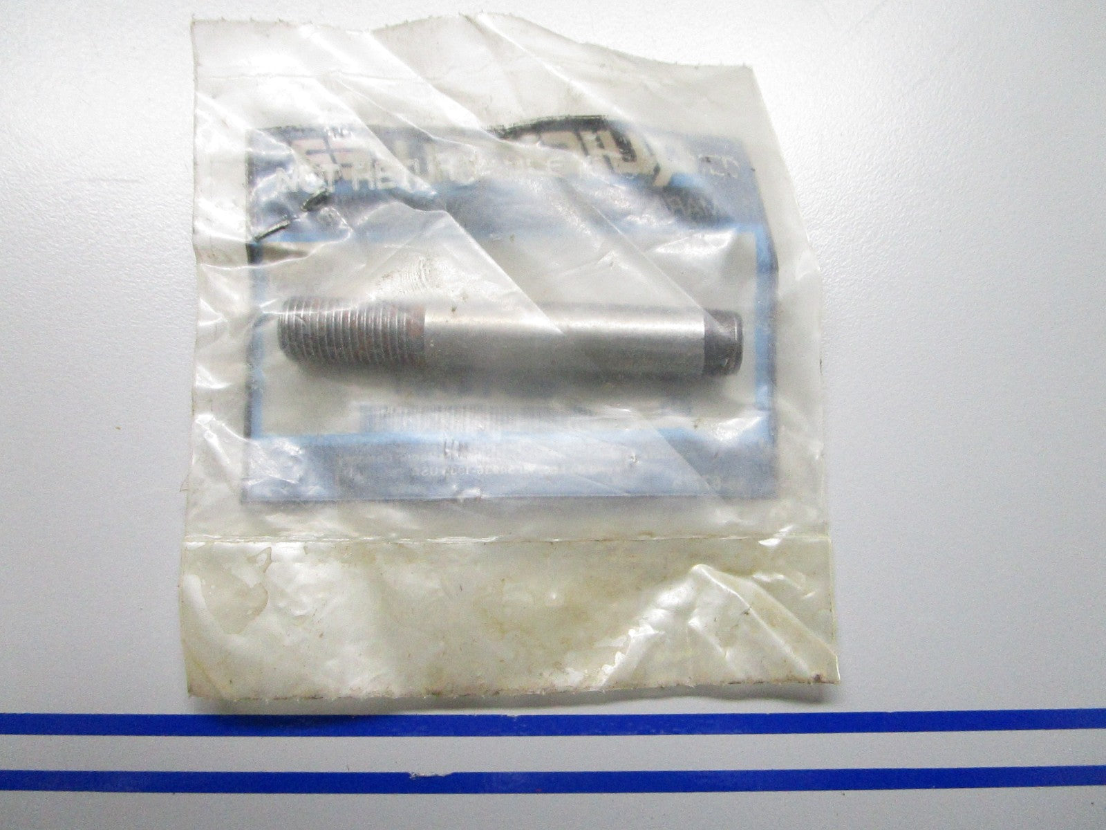 *NEW OEM* 0810 Mercury Quicksilver Stud 16-34521