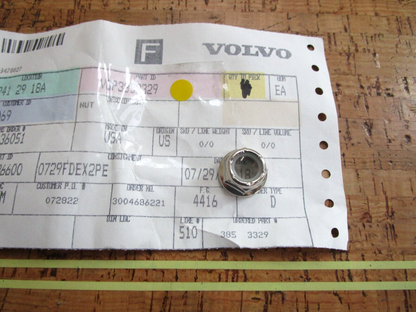 *NEW OEM* 0810 Volvo Penta Nut 3853329