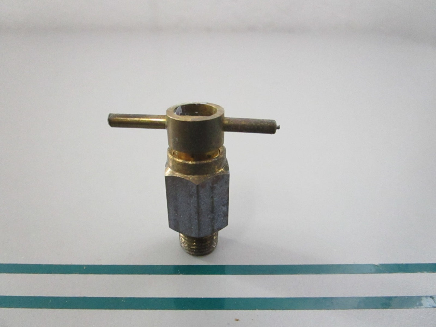 NEW OEM 829592 Volvo Penta Drain Tap 0810