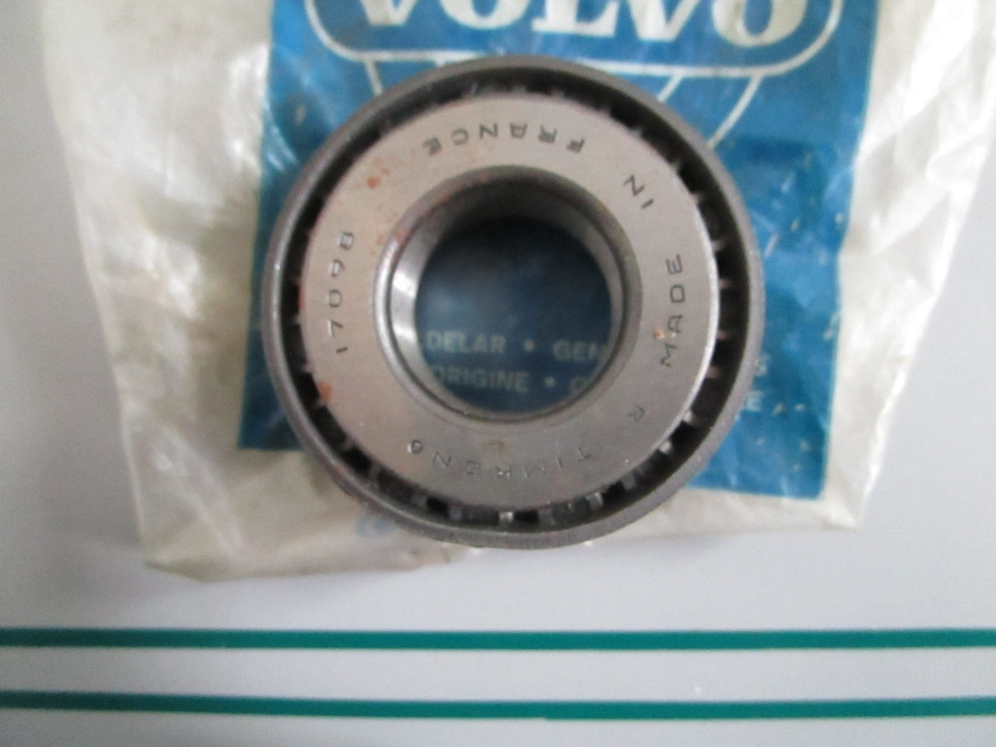 NEW OEM 183628 Volvo Penta Bearing 0820