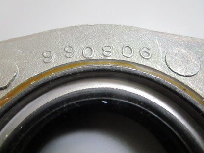 *NEW OEM* 0810 OMC Johnson Evinrude Retainer & Seal 980478 990806