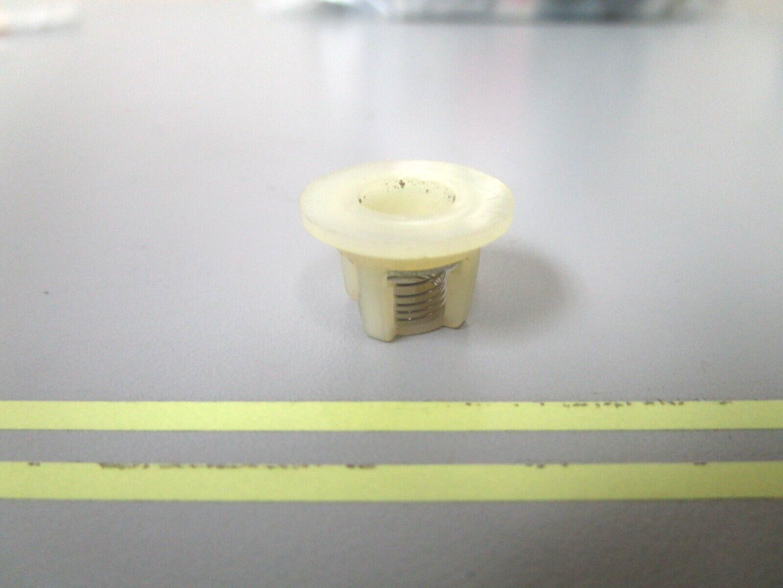 *NEW OEM* 0750 OMC Johnson Evinrude VALVE 377143 0377143